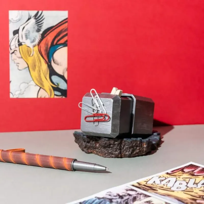 Bolígrafo Martillo Thor Marvel con Soporte